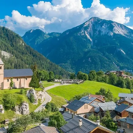 Le Marmotton, Le Charme Savoyard Apartment *