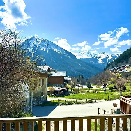 Le Marmotton, Le Charme Savoyard Apartment *